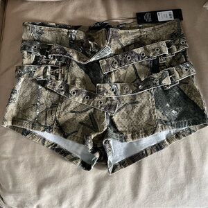 New! Fashion Nova Camouflage Cargo Shorts with Belt Details